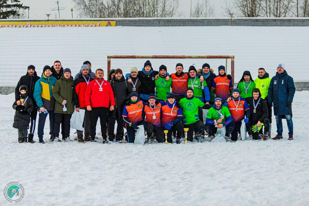 Фото Команда ученых Академгородка победила в открытом Кубке НСО по мини-футболу на снегу 2 - Сиб.ФМ Фото Команда ученых Академгородка победила в открытом Кубке НСО по мини-футболу на снегу 2