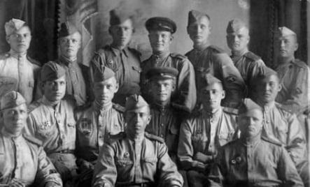 Фото Взрыв на передовой и помощь раненым. Госархив опубликовал кадры новосибирцев на фронте в годы ВОВ 8 - Сиб.ФМ Фото Взрыв на передовой и помощь раненым. Госархив опубликовал кадры новосибирцев на фронте в годы ВОВ 8