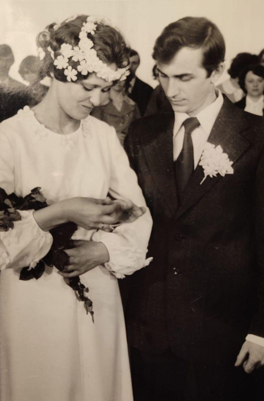 Фото Архивные свадебные кадры из СССР опубликованы в Новосибирске 5 - Сиб.ФМ Фото Архивные свадебные кадры из СССР опубликованы в Новосибирске 5