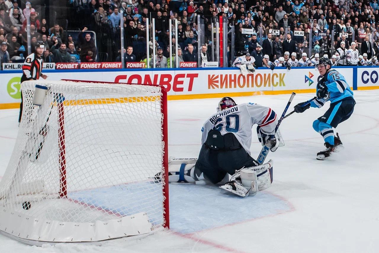 Фото Новосибирский ХК «Сибирь» одолел «Ладу» со счетом 3:2 в тяжелейшем матче. ФОТОРЕПОРТАЖ 13