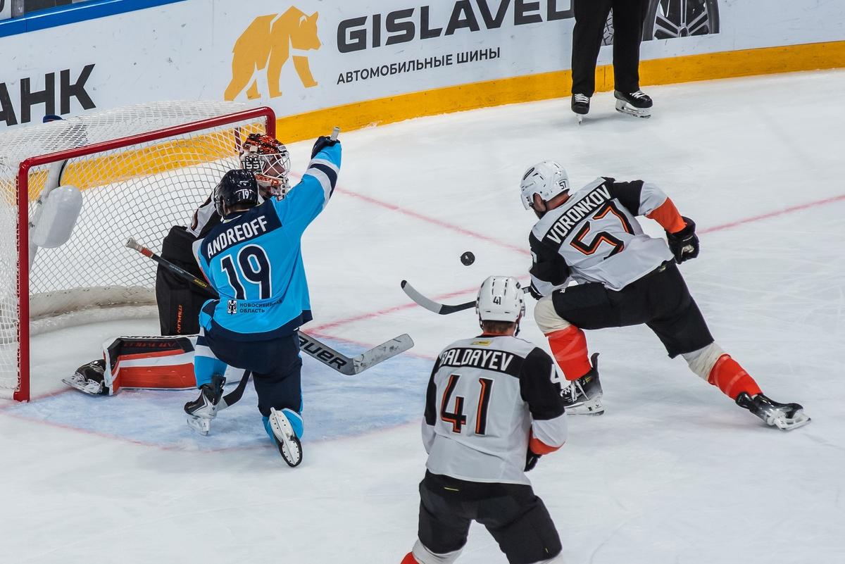 Фото Новосибирская «Сибирь» обидно уступила «Амуру» в овертайме: 20 динамичных кадров матча 6