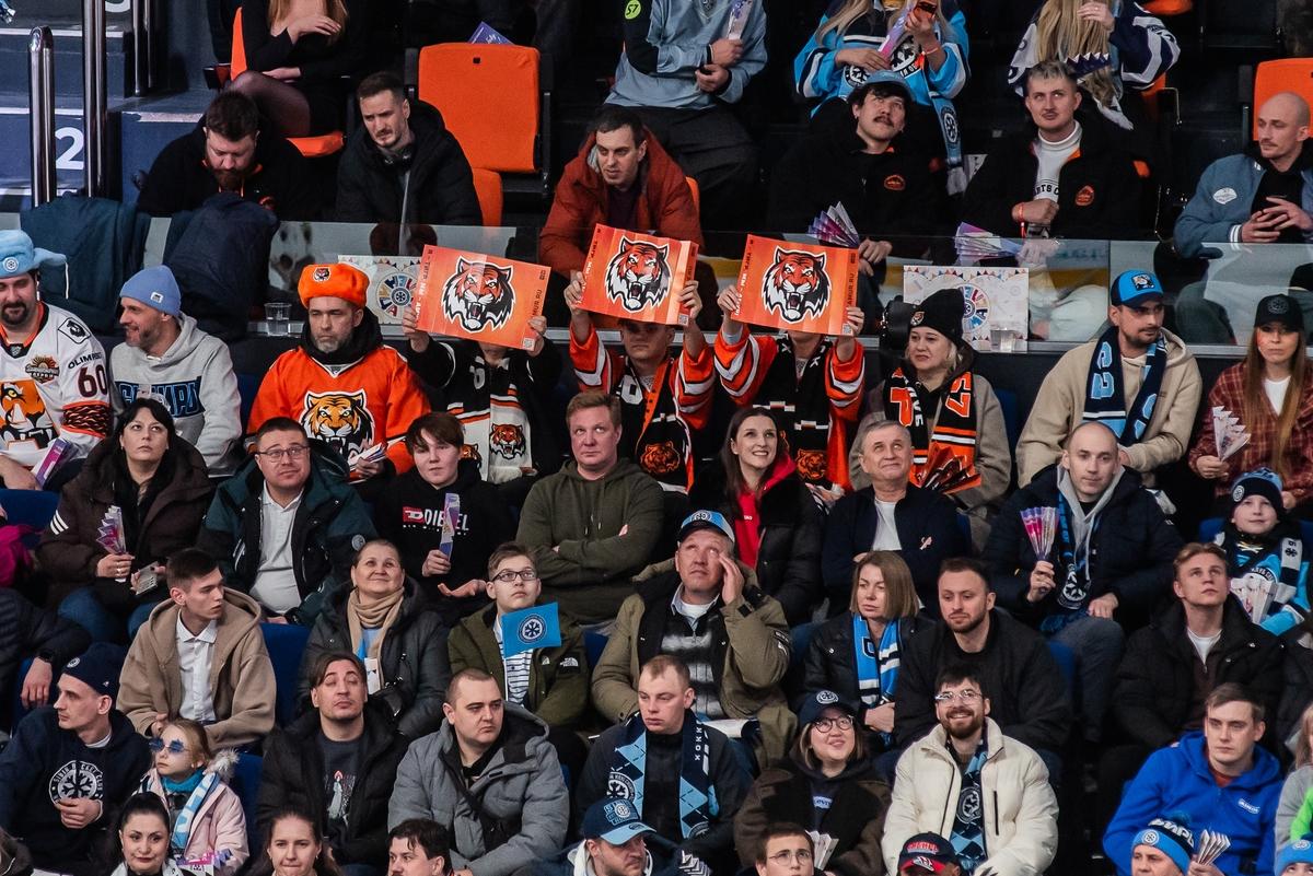 Фото Новосибирская «Сибирь» обидно уступила «Амуру» в овертайме: 20 динамичных кадров матча 8