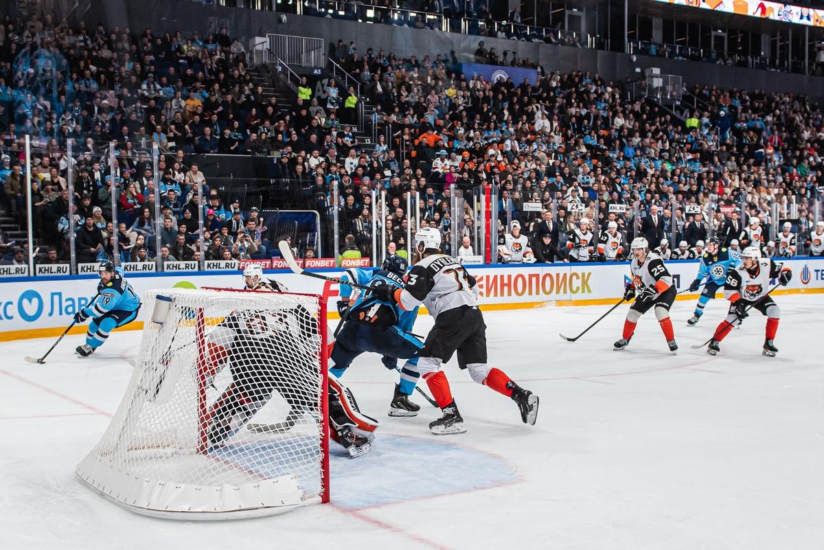 Фото Новосибирская «Сибирь» обидно уступила «Амуру» в овертайме: 20 динамичных кадров матча 21
