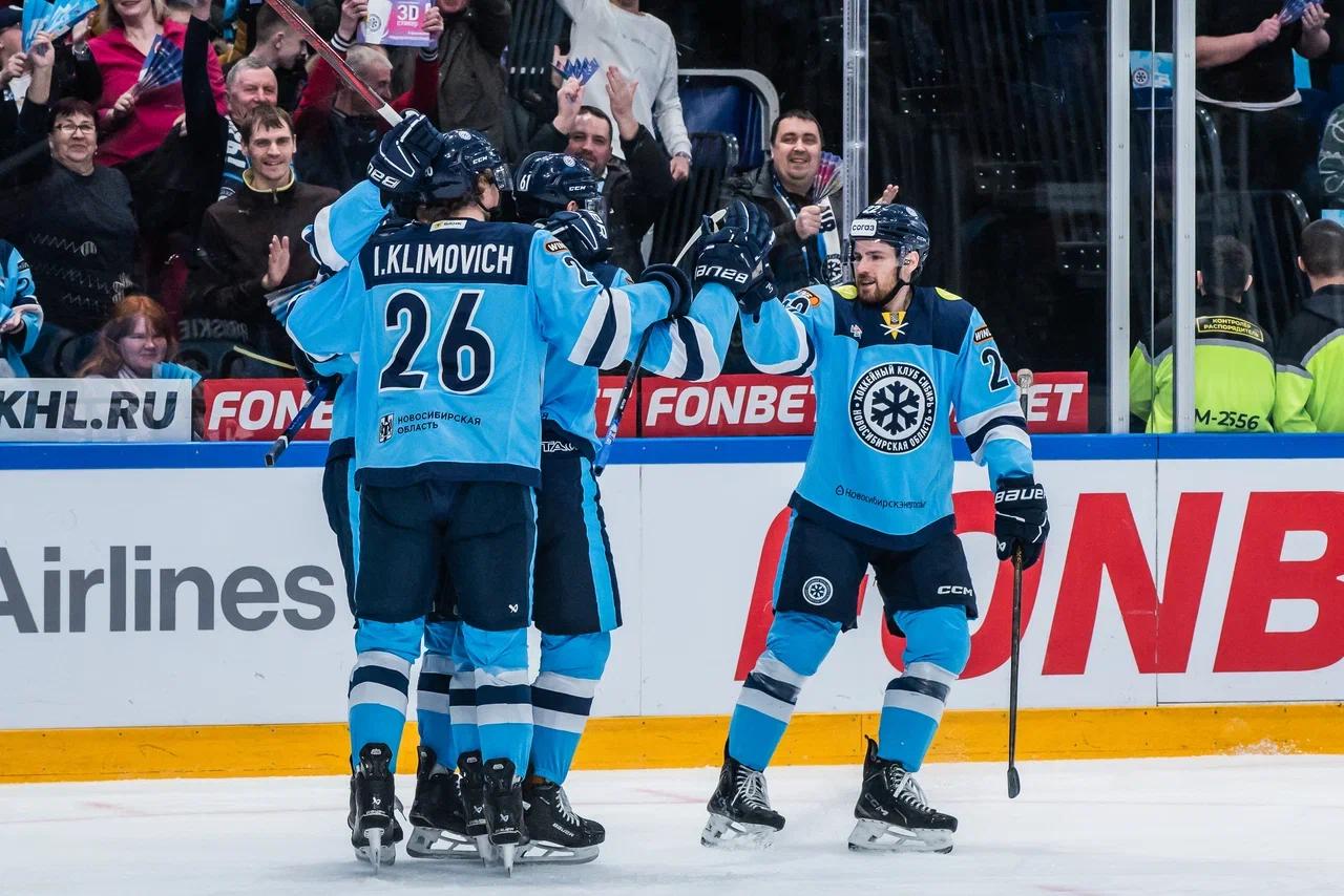 Фото Новосибирский ХК «Сибирь» проиграл «Нефетхимику» дома со счетом 5:2. ФОТОРЕПОРТАЖ 7