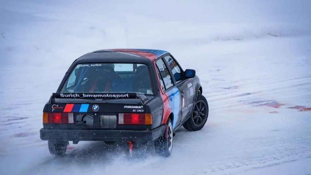 Фото В Новосибирске прошёл 4-ый этап Дрифт Зимы: 20 крышесносных фото 20