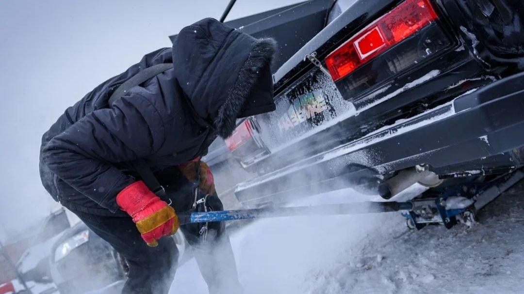 Фото В Новосибирске прошёл 4-ый этап Дрифт Зимы: 20 крышесносных фото 14