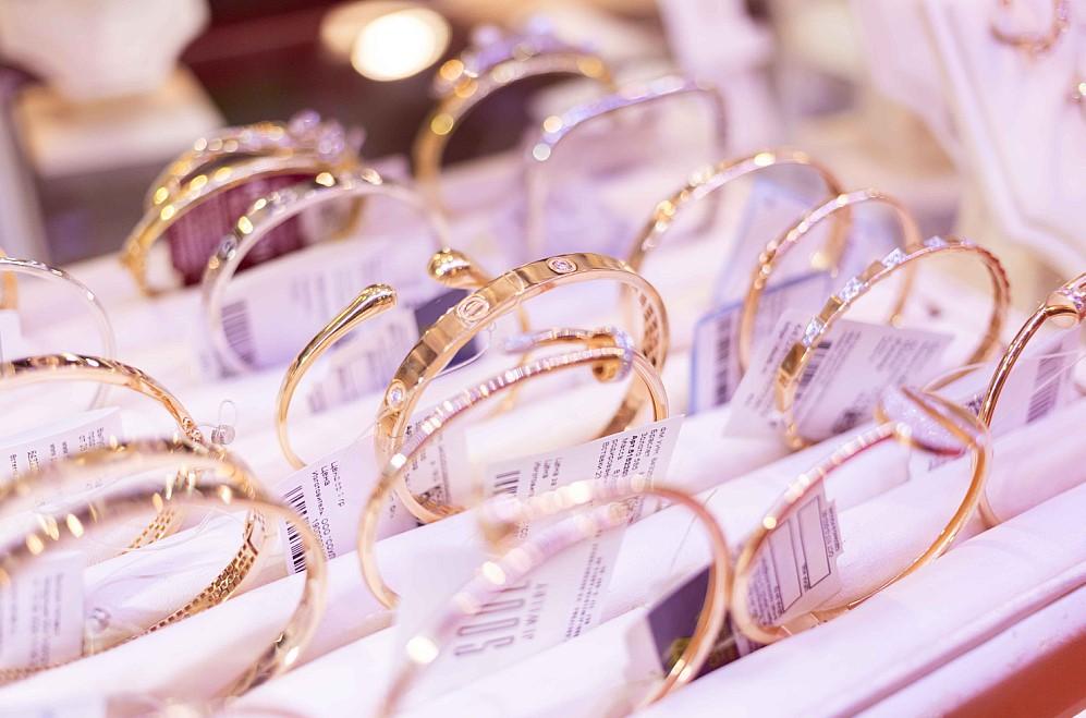 Фото Выставка «Ювелирная Сибирь» открыла свои двери в новосибирском Экспоцентре 16