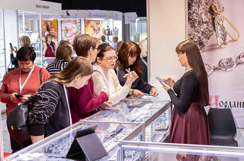 Фото Выставка «Ювелирная Сибирь» открыла свои двери в новосибирском Экспоцентре 8