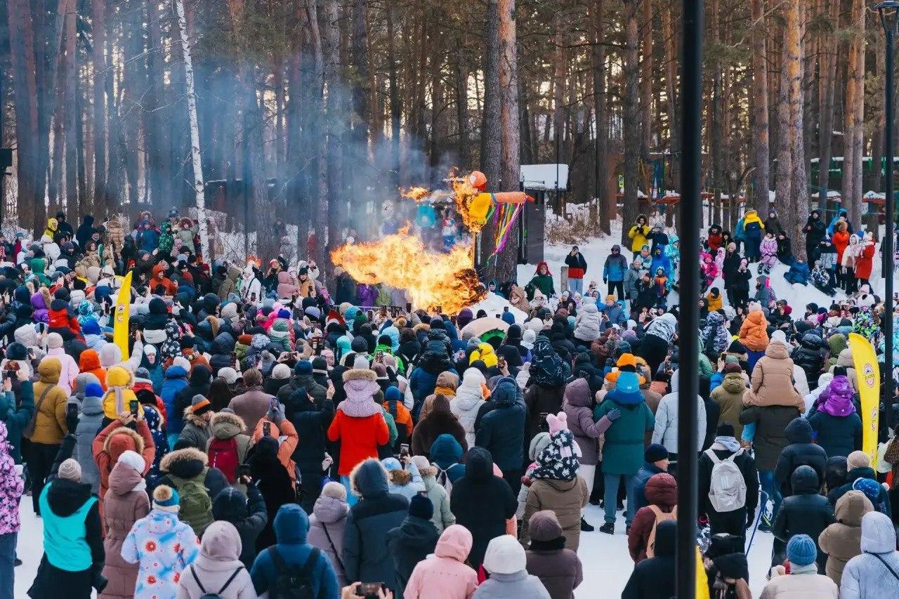Фото «Широкая Масленица» в Заельцовском парке: прогнали зиму весело 4 - Сиб.ФМ Фото «Широкая Масленица» в Заельцовском парке: прогнали зиму весело 4