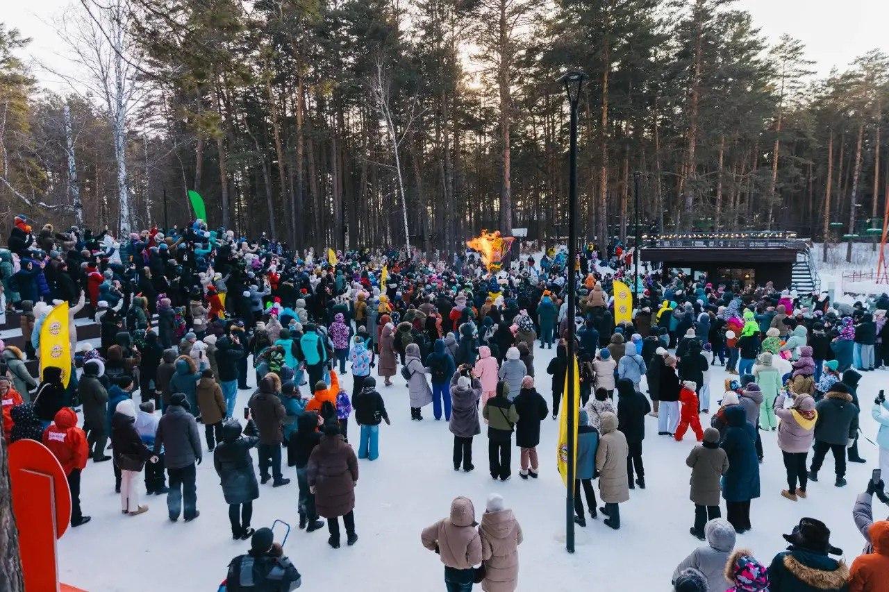 Фото «Широкая Масленица» в Заельцовском парке: прогнали зиму весело 3 - Сиб.ФМ Фото «Широкая Масленица» в Заельцовском парке: прогнали зиму весело 3