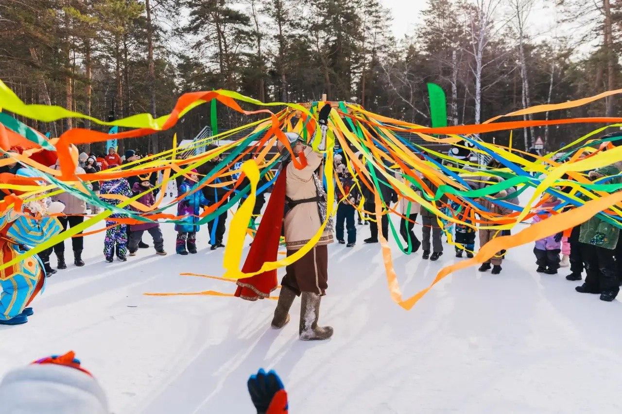 Фото «Широкая Масленица» в Заельцовском парке: прогнали зиму весело 2 - Сиб.ФМ Фото «Широкая Масленица» в Заельцовском парке: прогнали зиму весело 2