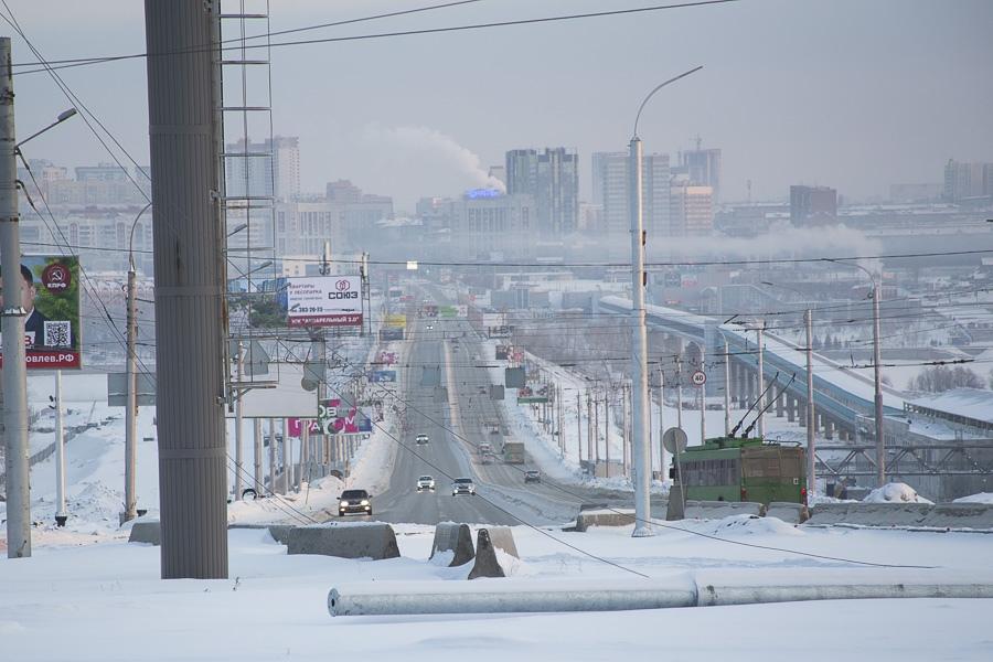Фото Новосибирск опустел: 10 фото с безлюдных улиц города после Нового года 3