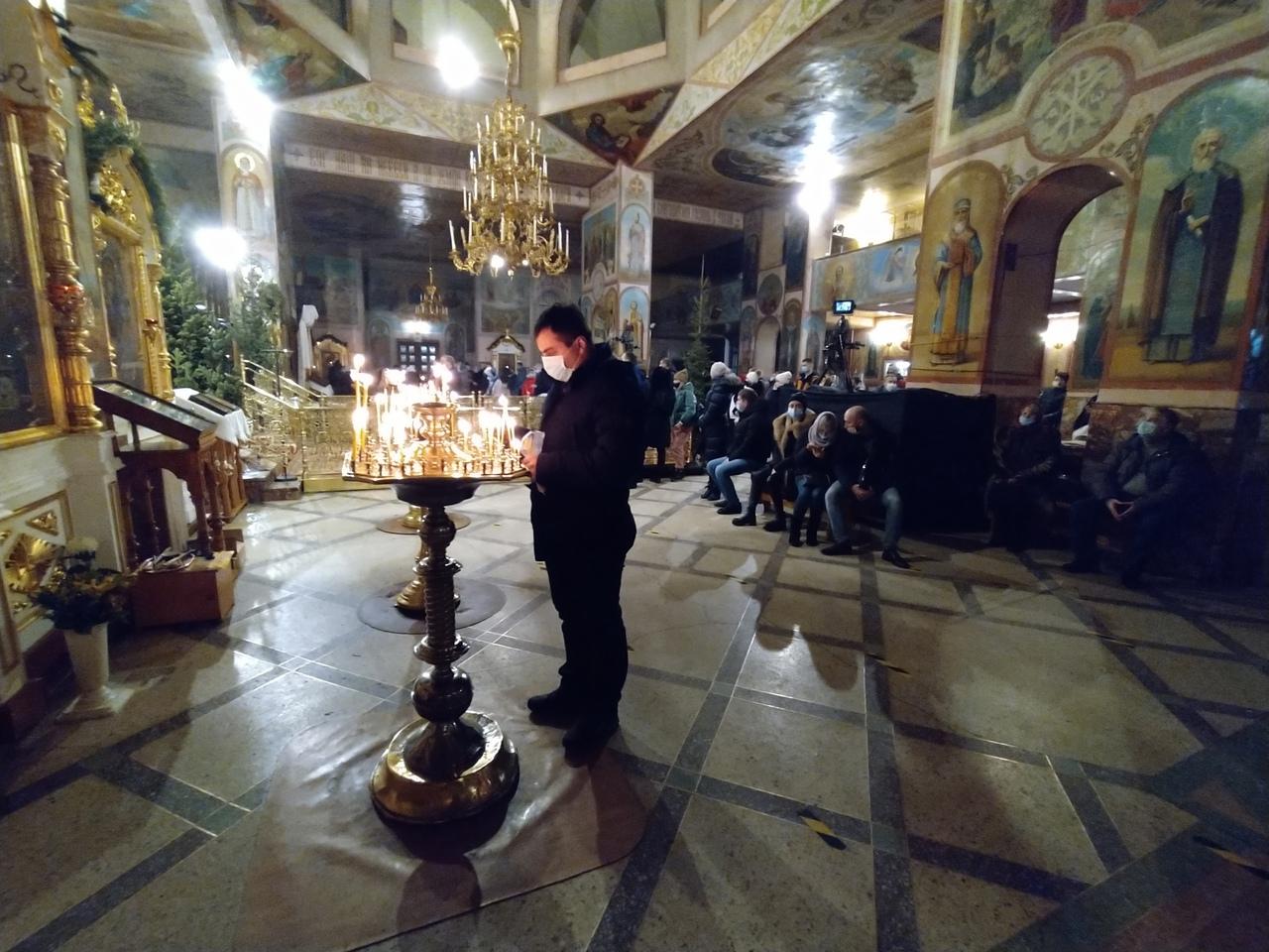 Фото Рождественское богослужение началось в Вознесенском соборе Новосибирска - первые фото из храма 2