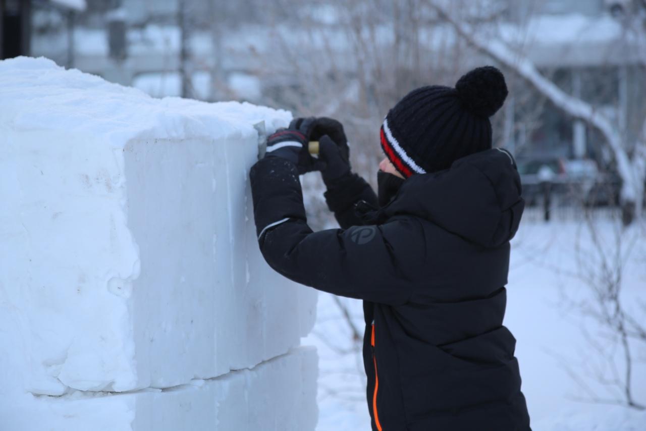 Фото Сибирский фестиваль снежной скульптуры стартовал в Новосибирске – смотрим на первые фото участников 4