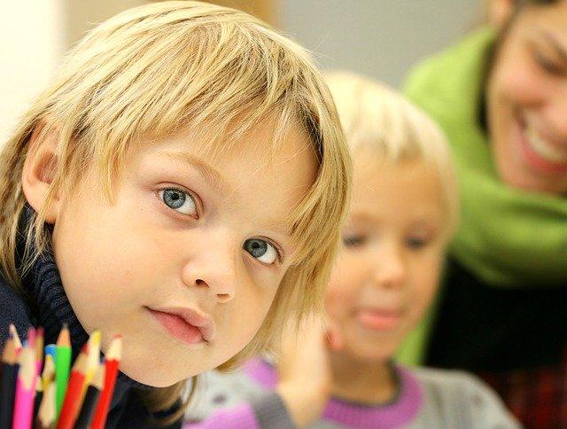 Фото В Новосибирске работает школа с раздельным обучением мальчиков и девочек: зачем такое придумали и почему это называют трешем 2