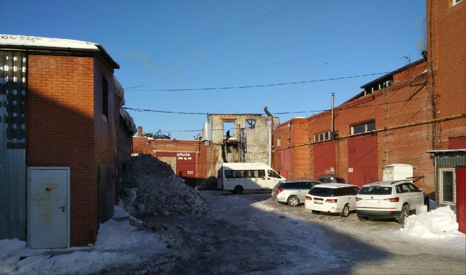 Фото «Он там людей поселил»: что известно о смертельном пожаре в гаражном кооперативе в Новосибирске 2