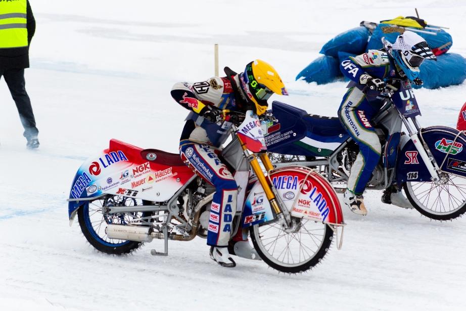 Фото В Новосибирске завершился второй этап финала Кубка России по мотогонкам на льду – фото 4