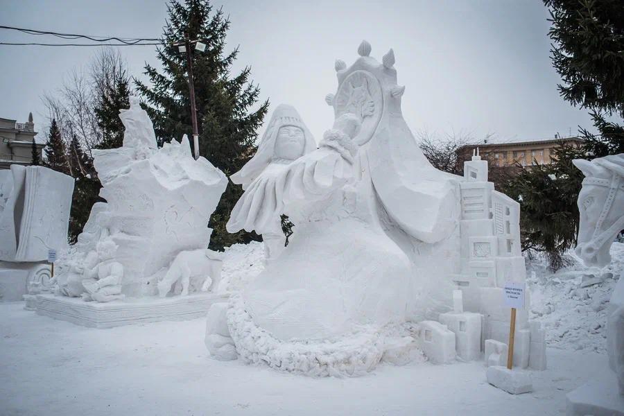 Фото «Духи Сибири» признаны лучшей работой фестиваля снежных скульптур в Новосибирске 2