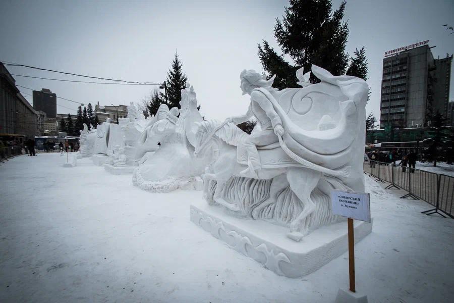 Фото «Духи Сибири» признаны лучшей работой фестиваля снежных скульптур в Новосибирске 9
