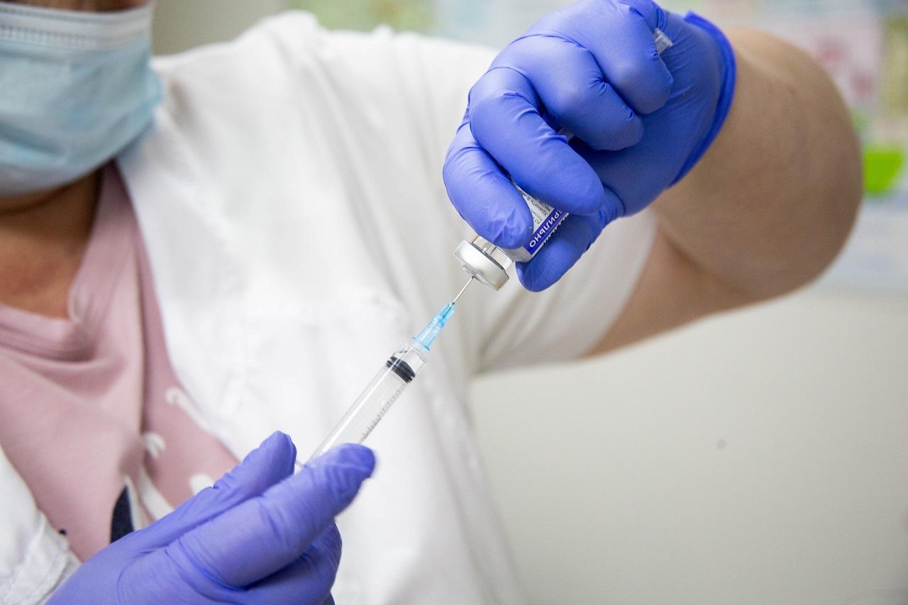 Фото Вакцинация детей в январе 2022 года: обязательная или нет, с какого возраста делают прививку «Спутник М» 2