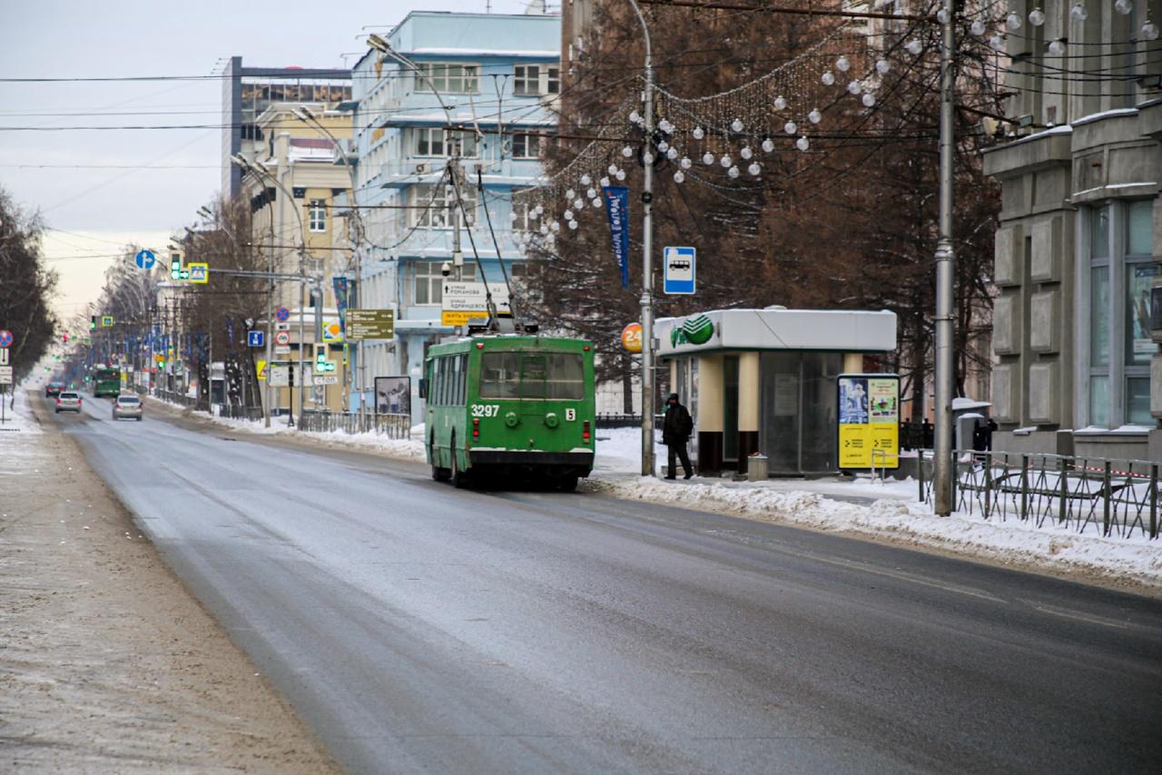 Фото Ни машин, ни людей: 10 фото опустевшего Новосибирска утром 1 января 8