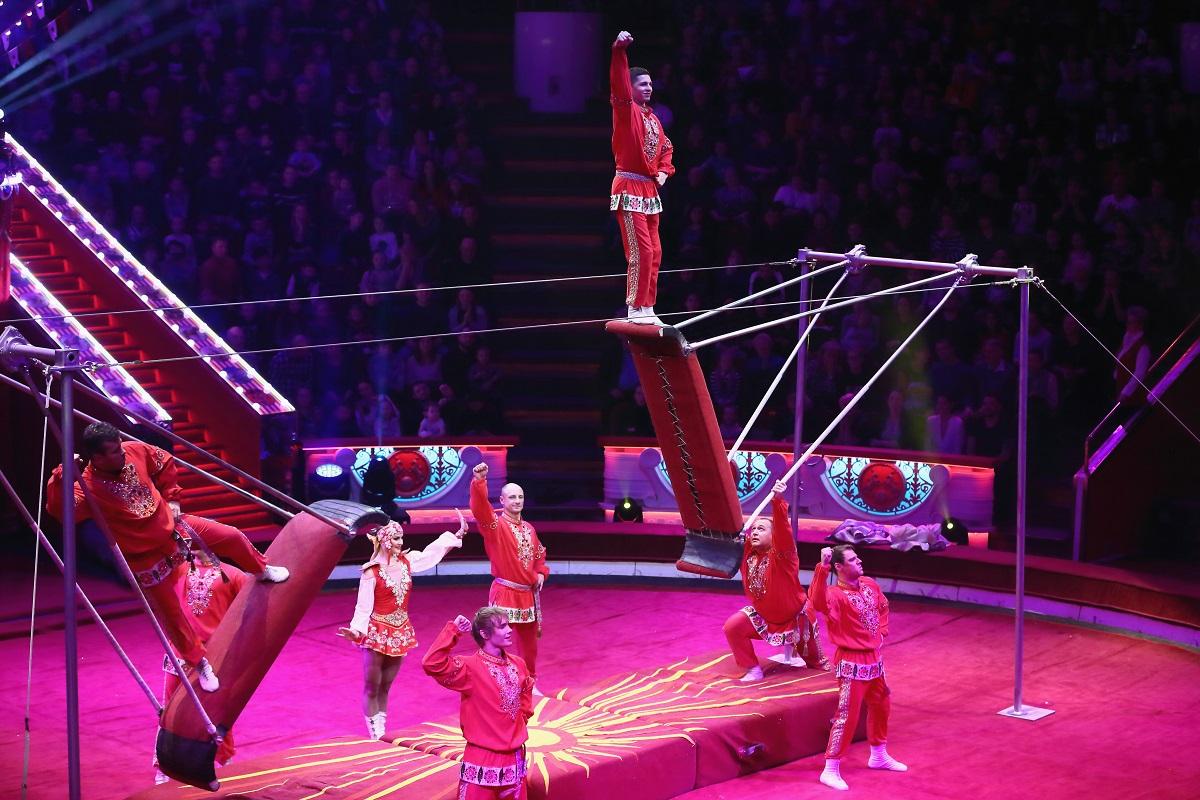 Фото С 4 февраля в Новосибирском цирке пройдет новое шоу Гии Эрадзе «Бурлеск» 6