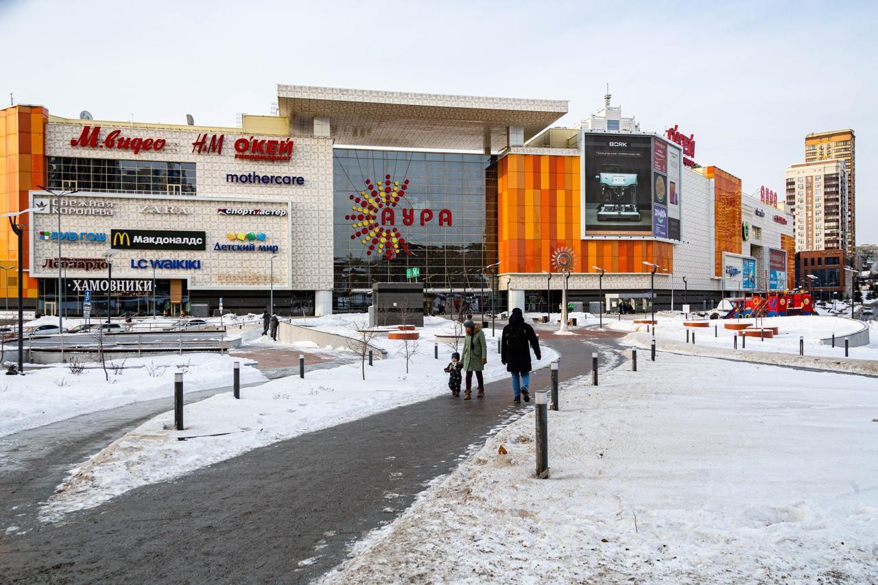 Фото Когда откроются крупные торговые центры в Новосибирске: график работы ТРЦ с 1 по 8 января 3