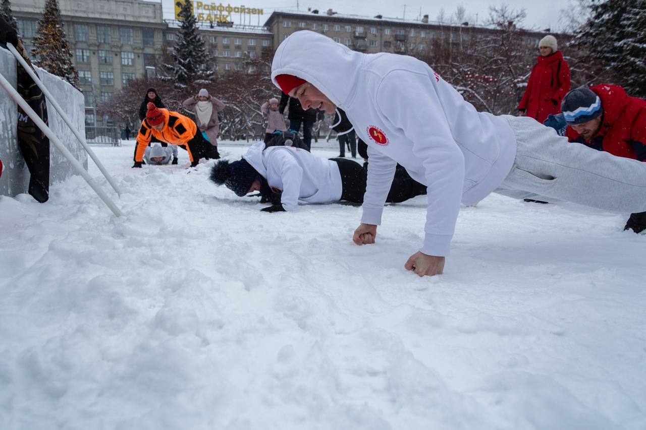 Фото В Новосибирске прошла спортивная акция «Трезвый Новый год» — фотоотчет 3