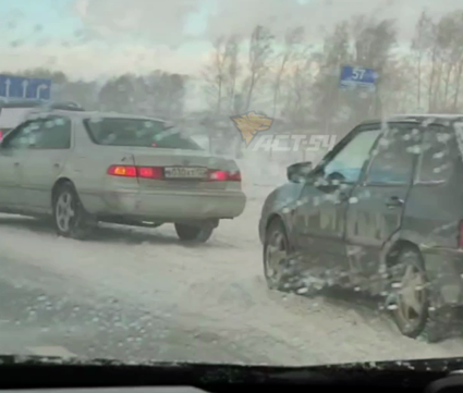 Фото Опубликованы кадры ЧП с автобусом на трассе «Новосибирск-Кемерово» 4 - Сиб.ФМ Фото Опубликованы кадры ЧП с автобусом на трассе «Новосибирск-Кемерово» 4