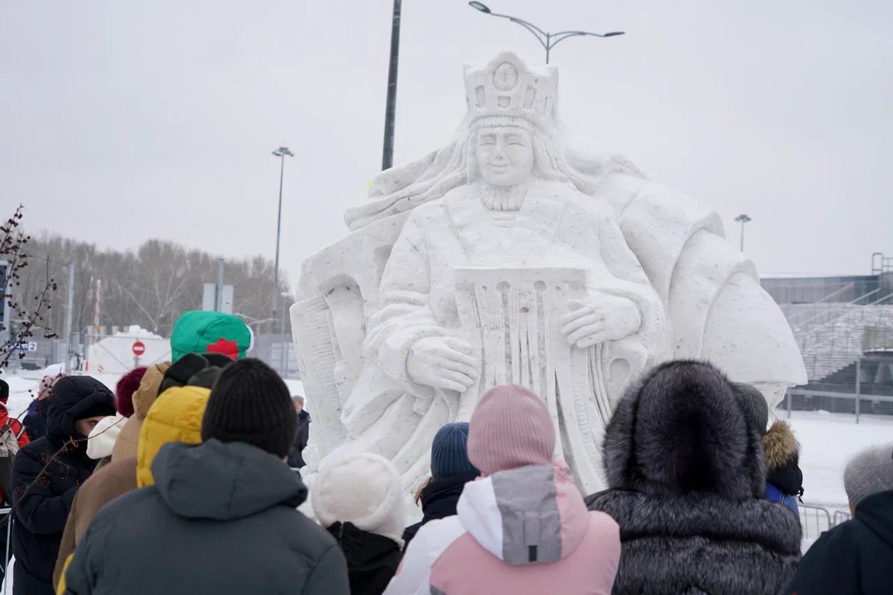 Фото В Новосибирске провели «Фестиваль снежных баб». ФОТОРЕПОРТАЖ 3