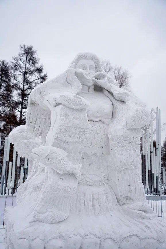 Фото В Новосибирске провели «Фестиваль снежных баб». ФОТОРЕПОРТАЖ 8