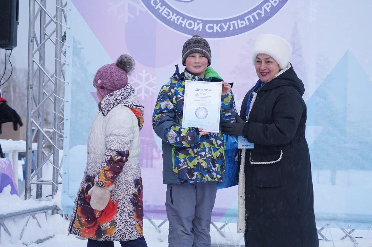 Фото В Новосибирске провели «Фестиваль снежных баб». ФОТОРЕПОРТАЖ 21