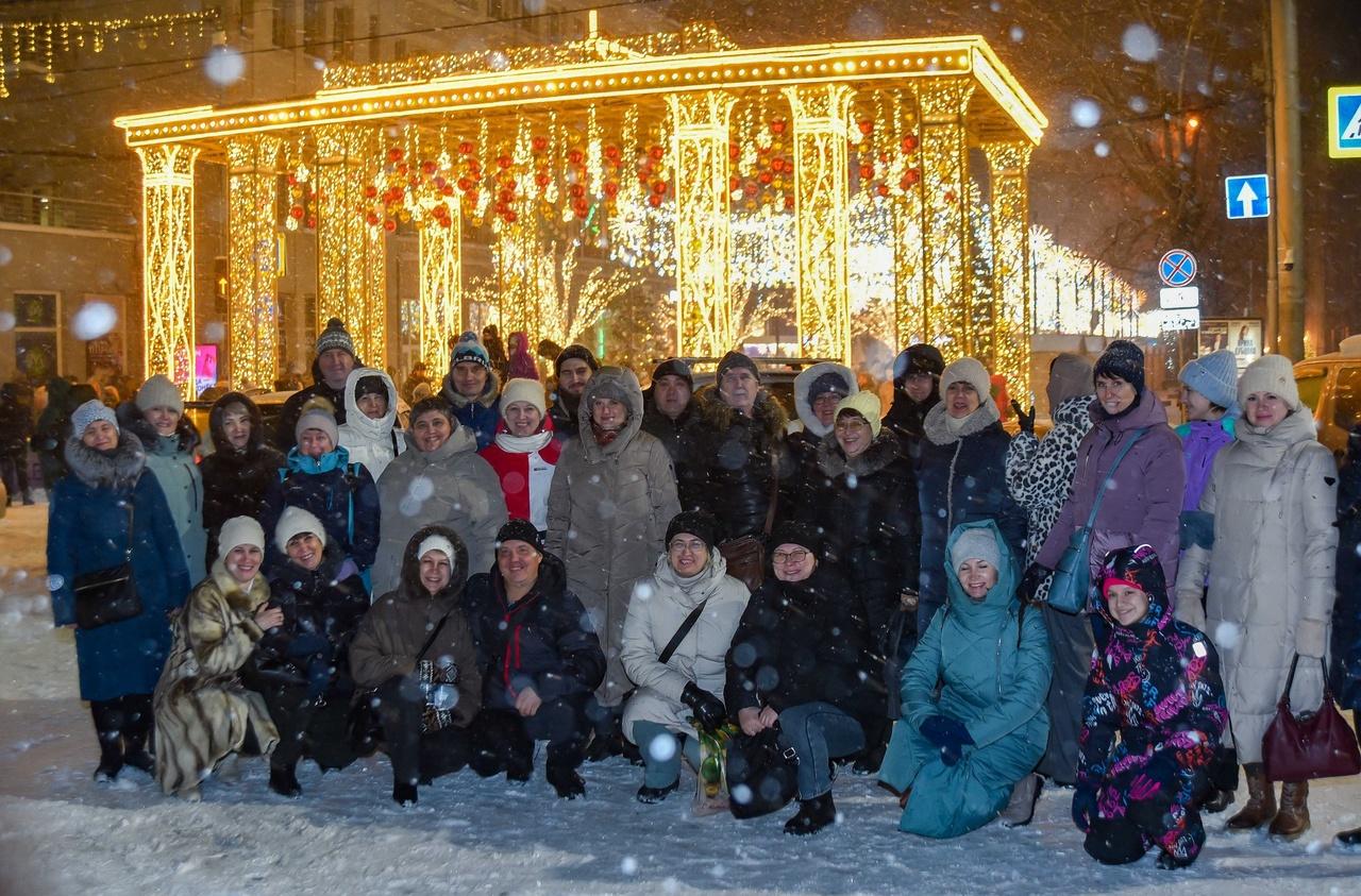 Фото В Новосибирске состоялся «Первый новогодний маршрут». Фоторепортаж 19