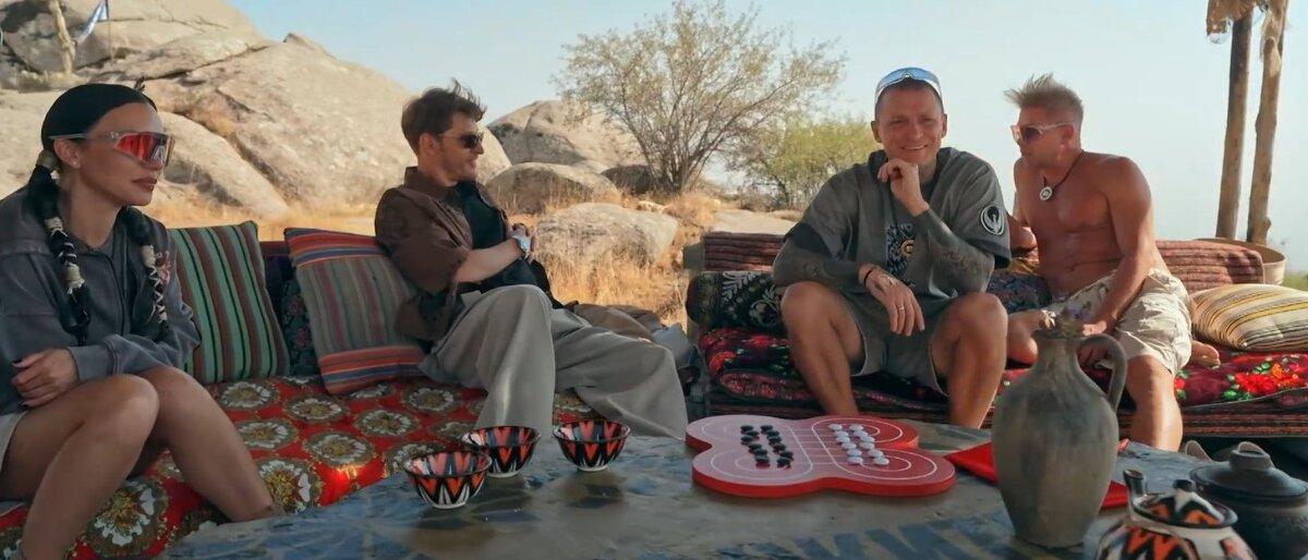 Фото Новосибирский певец Митя Фомин оказался в ледяной ванной со льдом на 60 секунд ради шоу 2 - Сиб.ФМ Фото Новосибирский певец Митя Фомин оказался в ледяной ванной со льдом на 60 секунд ради шоу 2