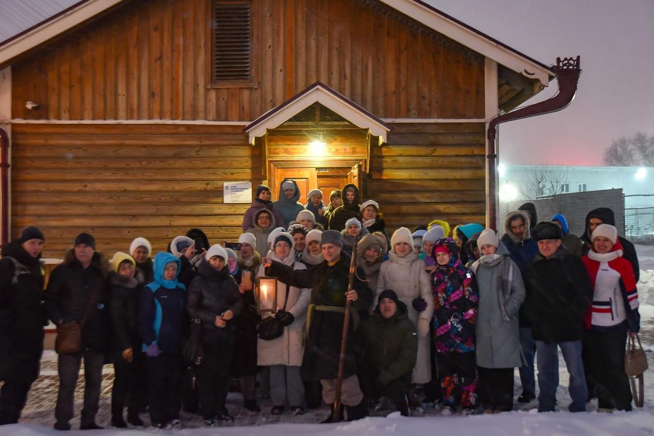 Фото В Новосибирске состоялся «Первый новогодний маршрут». Фоторепортаж 17