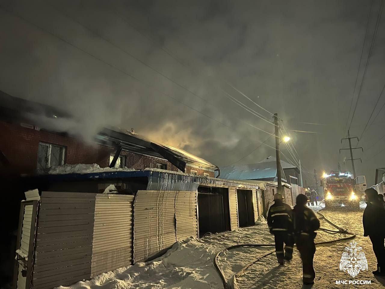 Фото Пожар в частном доме и масочный режим: главные новости Новосибирской области за 9 января 3