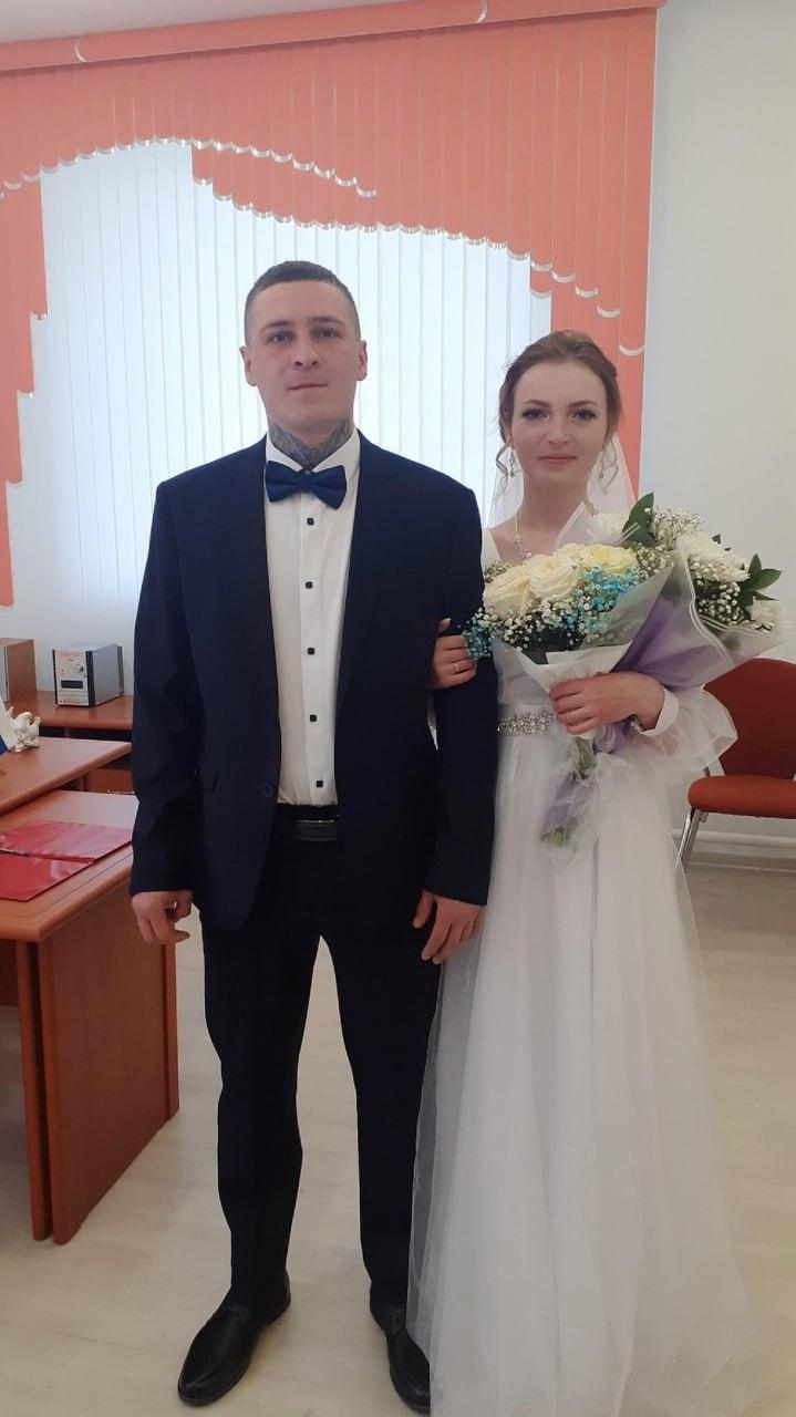 Фото В Новосибирске опубликованы фотографии молодоженов в 2024 году 3 - Сиб.ФМ Фото В Новосибирске опубликованы фотографии молодоженов в 2024 году 3