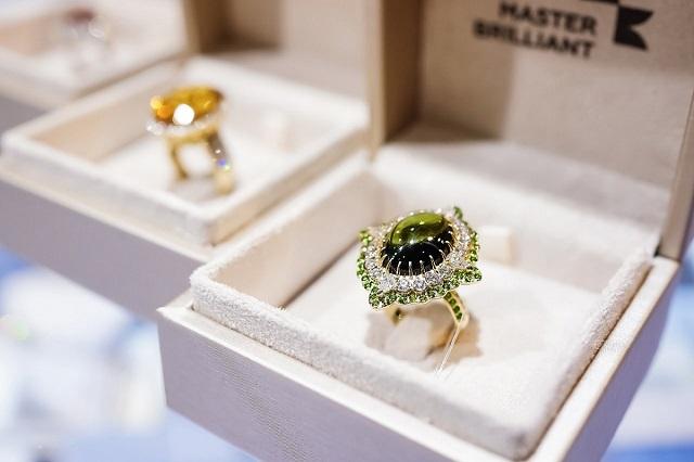 Фото До Ювелирной Сибири-2025 остался месяц 4 - Сиб.ФМ Фото До Ювелирной Сибири-2025 остался месяц 4