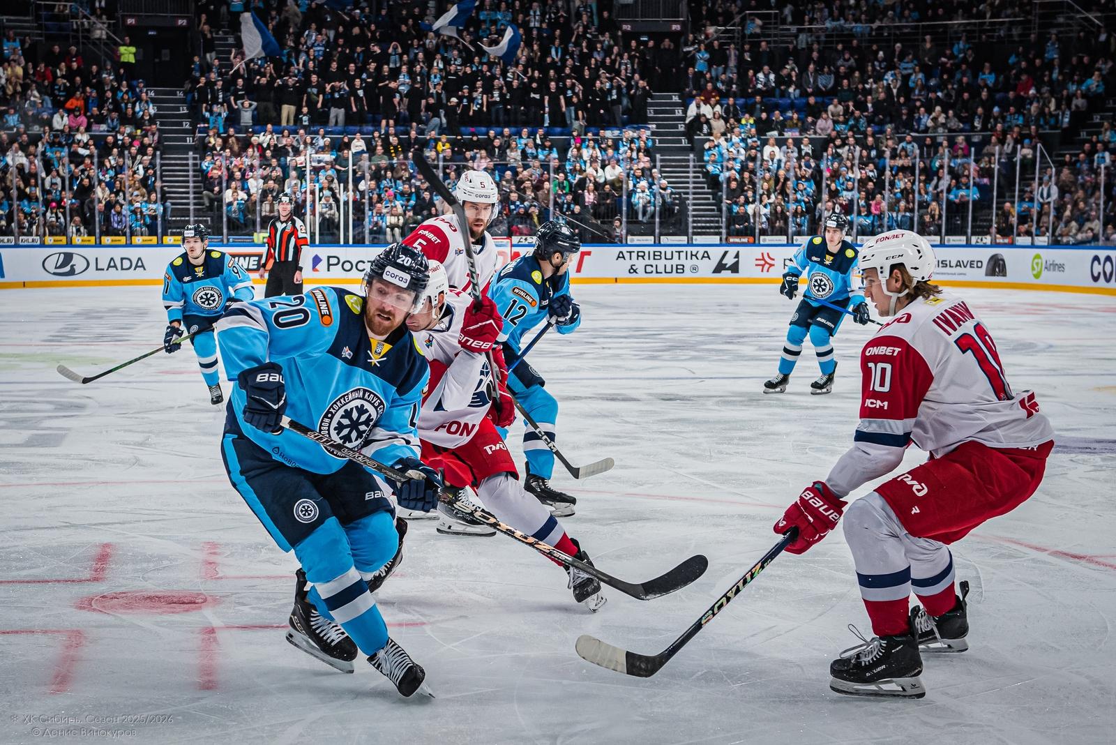 Фото «Сибирь» уступила «Локомотиву» со счётом 2:3: яркие кадры напряжённого матча 4