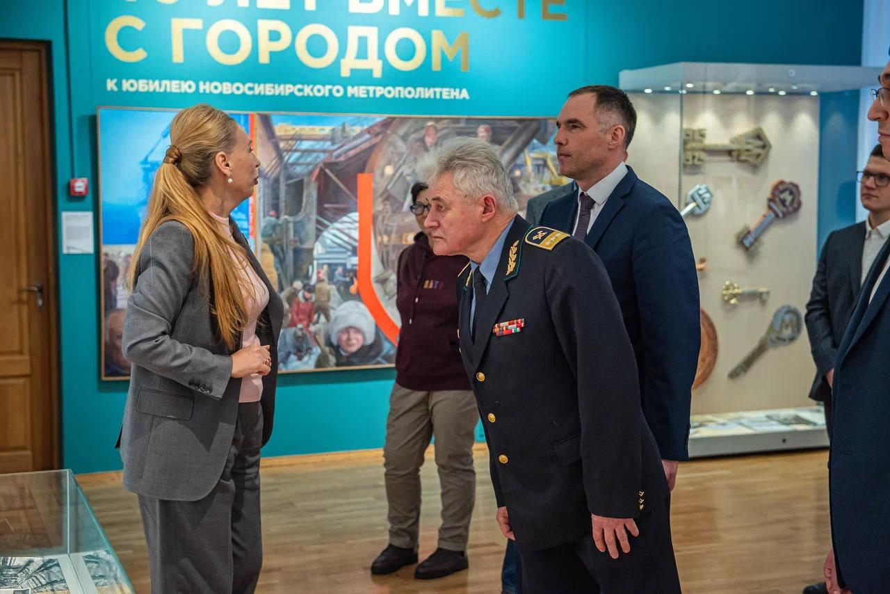 Фото В Новосибирске открылась выставка к юбилею метрополитена. ФОТОРЕПОРТАЖ 8