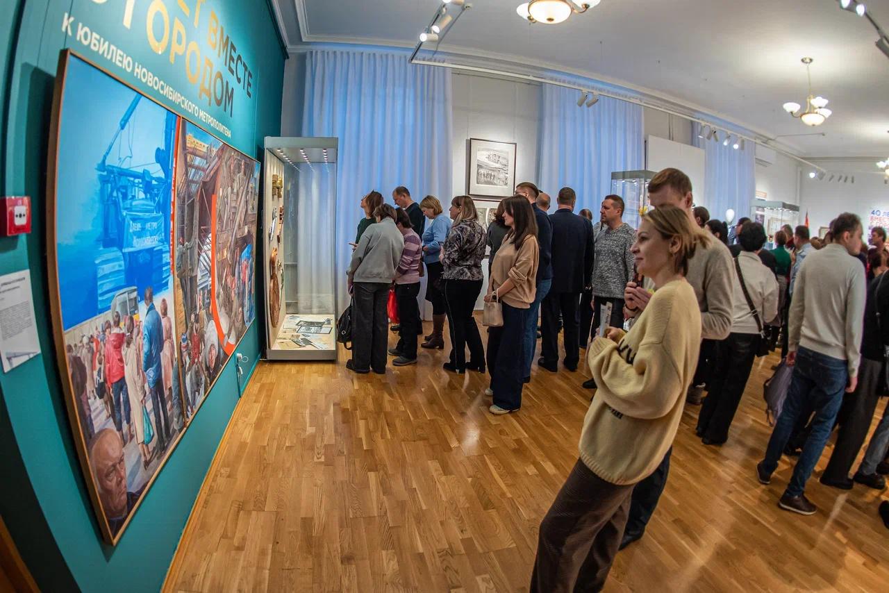 Фото В Новосибирске открылась выставка к юбилею метрополитена. ФОТОРЕПОРТАЖ 16