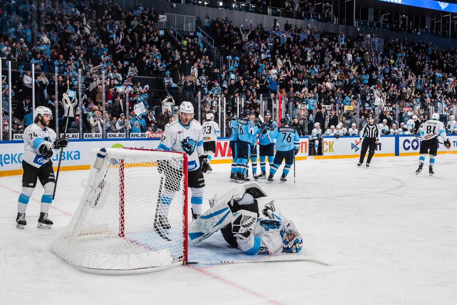 Фото Хоккейная «Сибирь» уверенно обыграла минское «Динамо»: яркие кадры матча 9