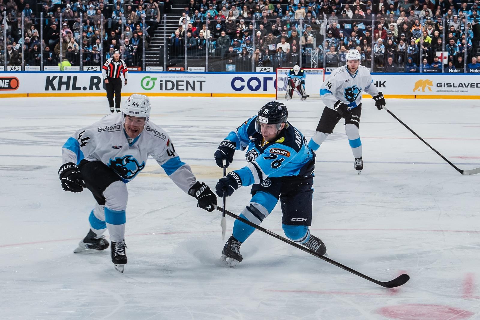 Фото Хоккейная «Сибирь» уверенно обыграла минское «Динамо»: яркие кадры матча 16