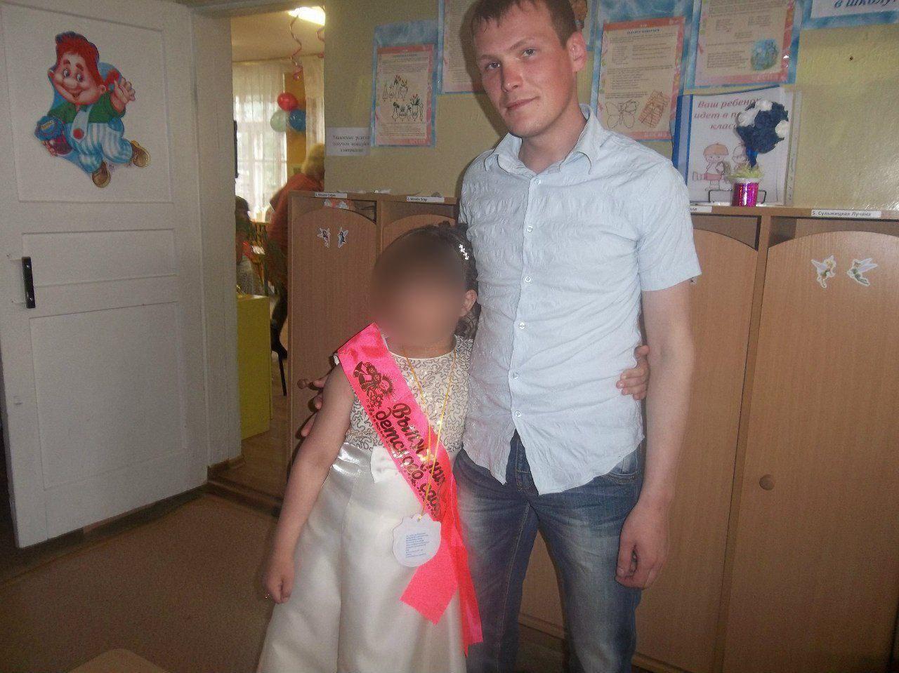 Фото Девочка призналась новосибирскому журналисту в оговоре отчима в изнасиловании на 13 лет колонии 2