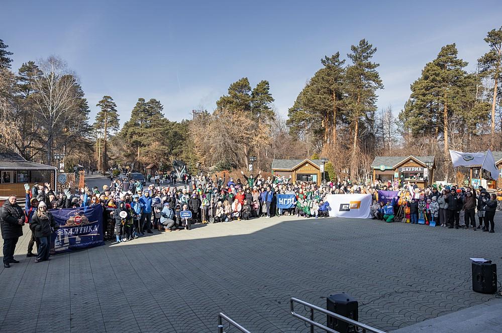 Фото Поддержка социальных инициатив – важная часть работы Уралсиба 2