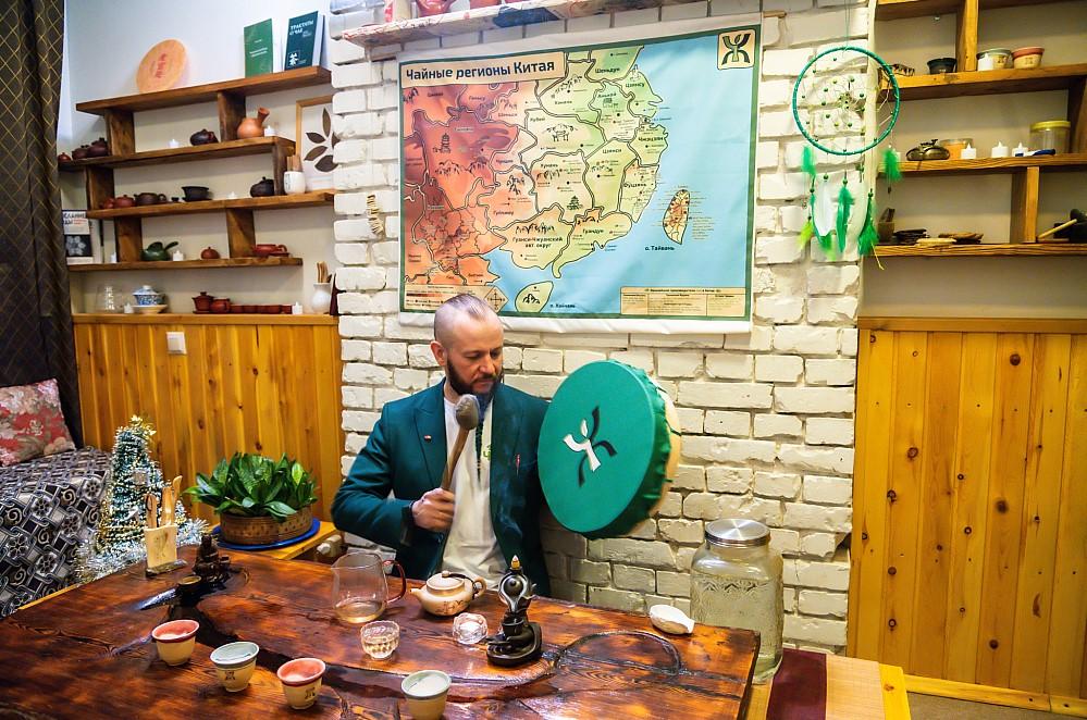 Фото Ароматный Новосибирск: фоторепортаж из чайного клуба – о культуре, которая завоевывает город 4 - Сиб.ФМ Фото Ароматный Новосибирск: фоторепортаж из чайного клуба – о культуре, которая завоевывает город 4