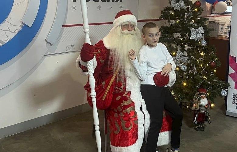 Фото В Новосибирске подвели итоги новогодней акции для детей с инвалидностью 3