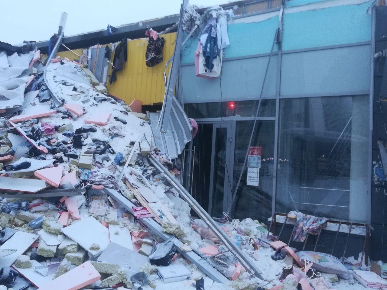 Фото Разрушенное здание и разбор завалов: что происходит на месте обрушения ТЦ на Матвеевке 22 января – страшные кадры после ЧП 3 - Сиб.ФМ Фото Разрушенное здание и разбор завалов: что происходит на месте обрушения ТЦ на Матвеевке 22 января – страшные кадры после ЧП 3