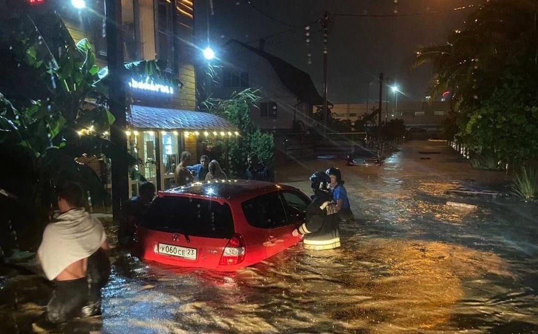 Фото Турист из Новосибирска — о потопе в Абхазии: «Такое я видел только в страшных фильмах» 4