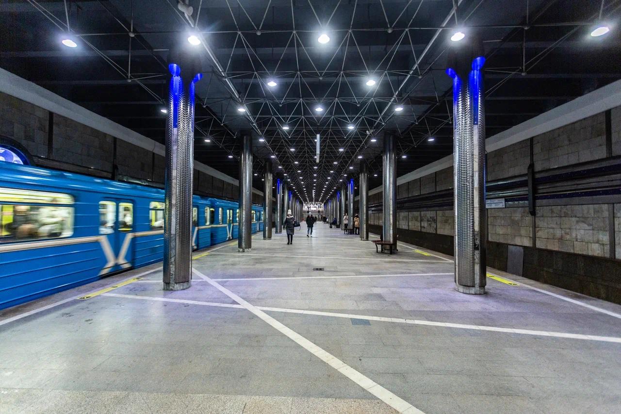 Фото В Новосибирске на карте метро XXI века появилось 94 станций и 5 веток: реально ли реализовать проект 3